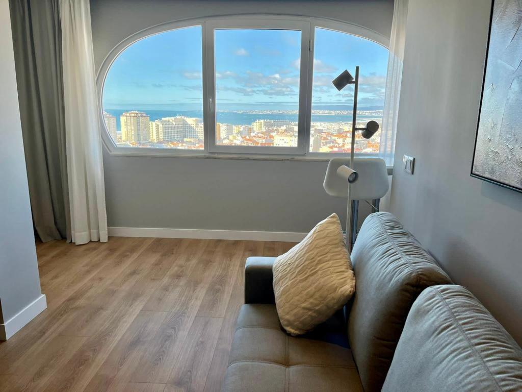 Apartment T2 Com Uma Vista Deslumbrante Sobre O Atlantico! Costa da Caparica